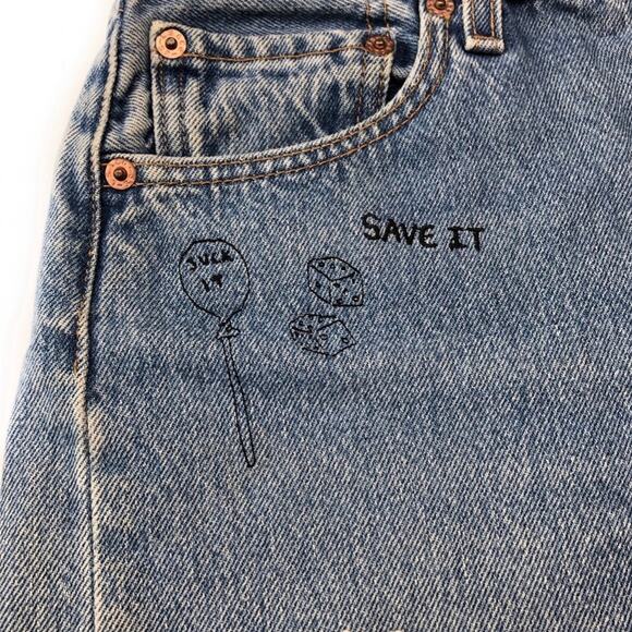 Reformation Embroidered Vintage Levi's 501 Shorts - Picture 7 of 9